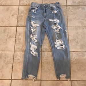 American Eagle Mom Jeans